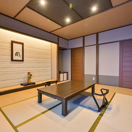 Hotel Kaze no Tani no Iori Gamagori Exterior foto