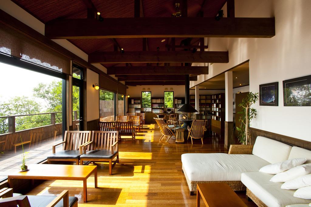 Hotel Kaze no Tani no Iori Gamagori Exterior foto