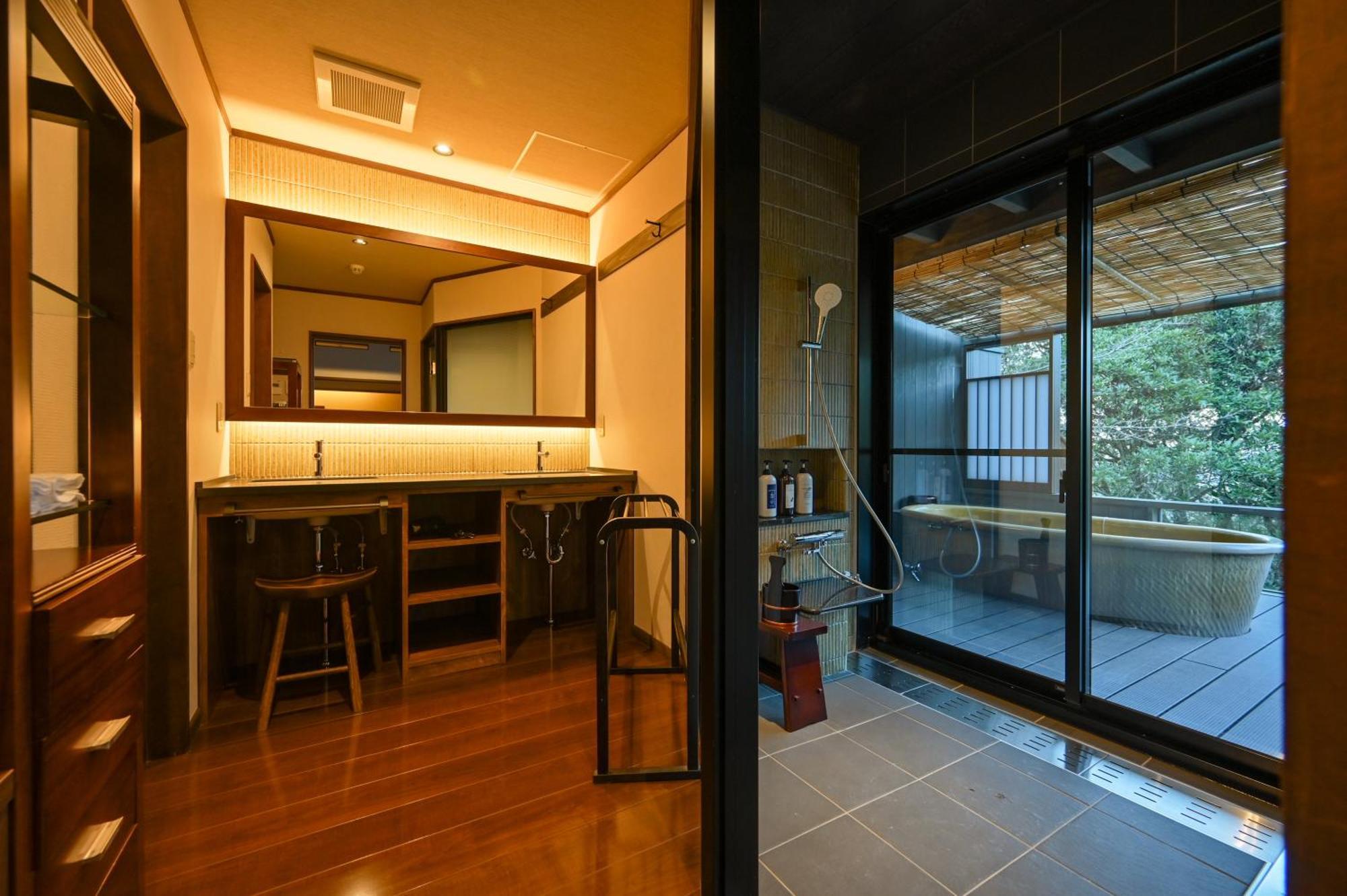Hotel Kaze no Tani no Iori Gamagori Habitación foto